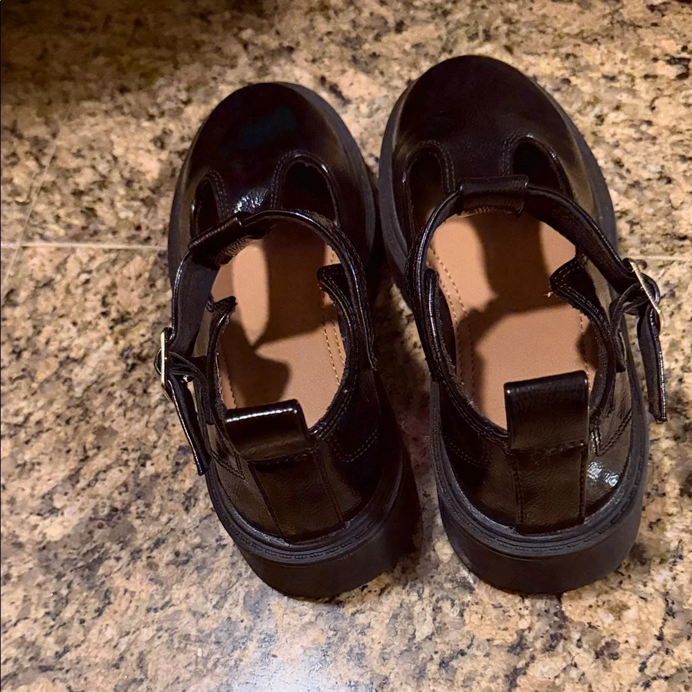 Zara Black Girls Mary Jane Shoes with Gold Buckle